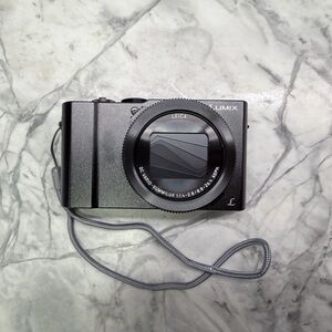 Panasonic Lumix DMC-LX10